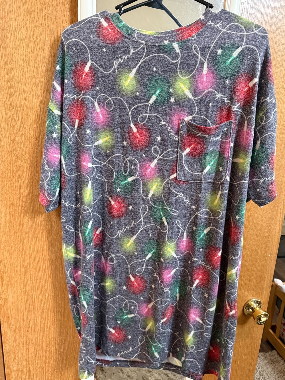 PINK Victoria's Secret Holiday Light-Print Lounge Nightgown